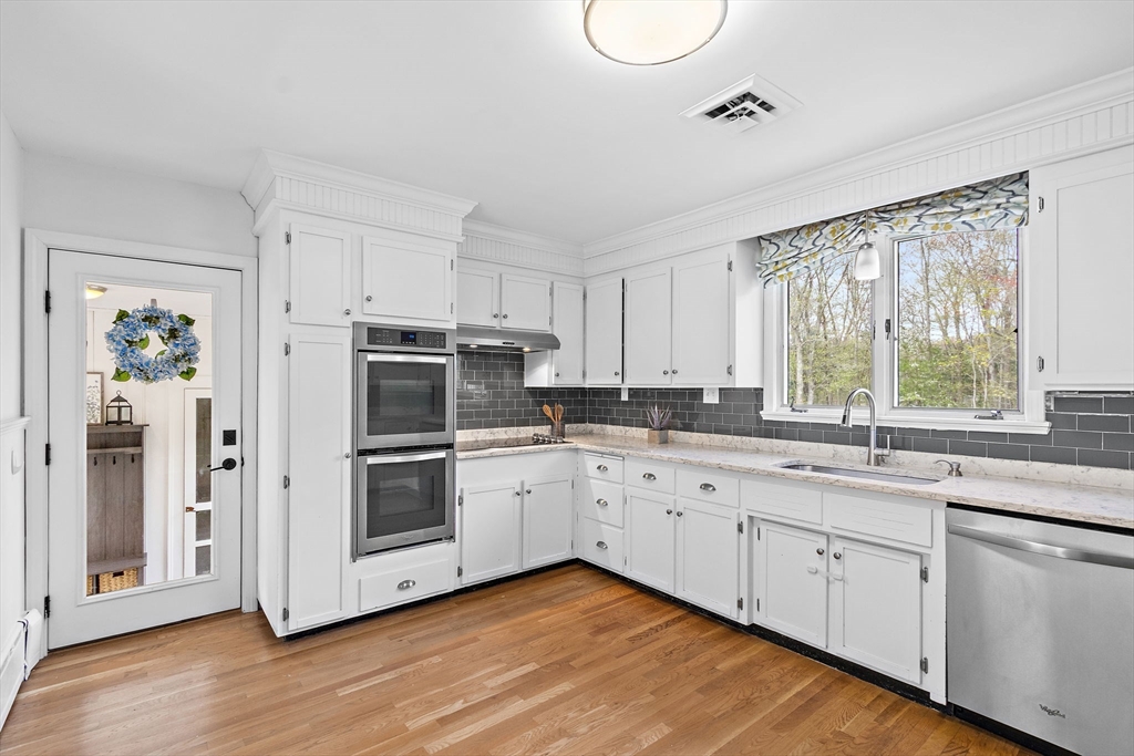 30 Wildewood Dr.