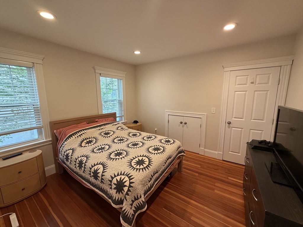 28-30 Chestnut St. # 28