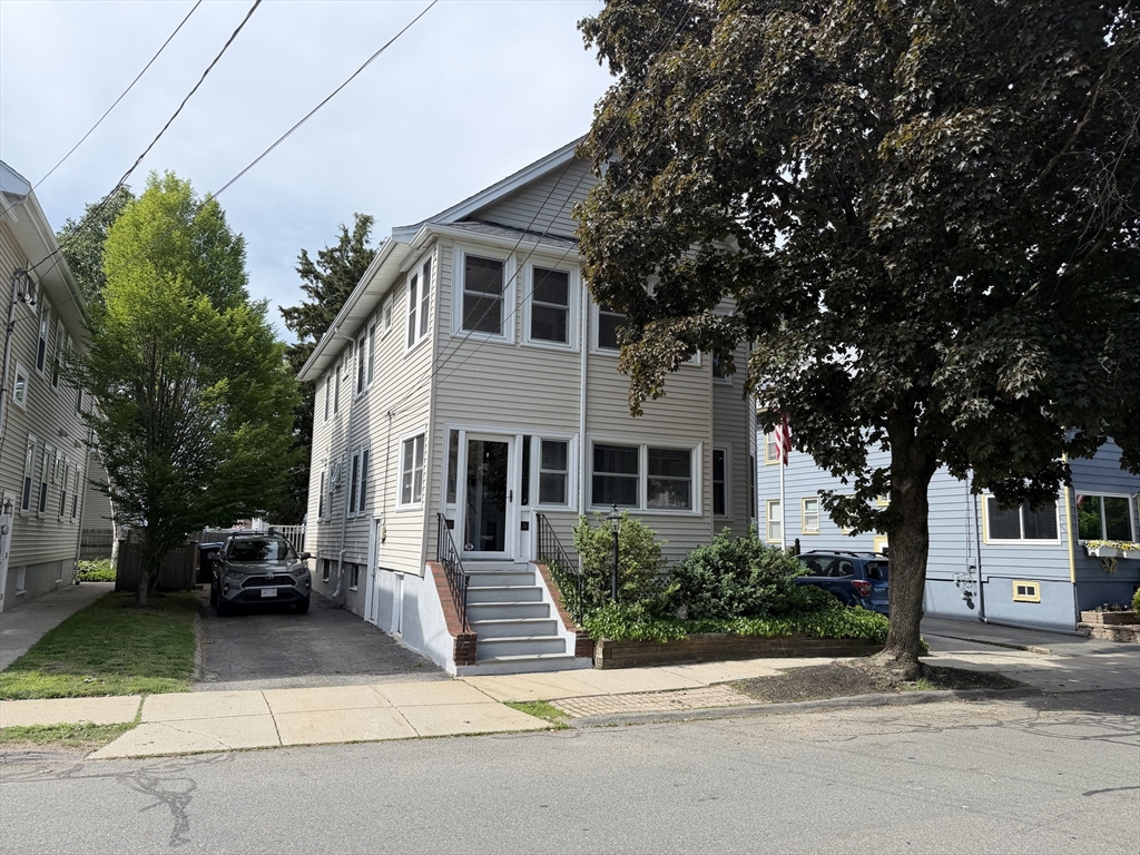 32-34 Chestnut St. # 32