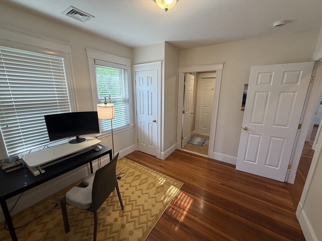 32-34 Chestnut St. # 32