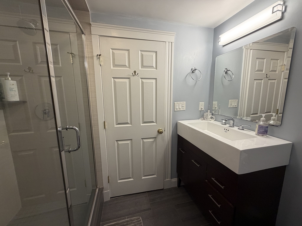 32-34 Chestnut St. # 32