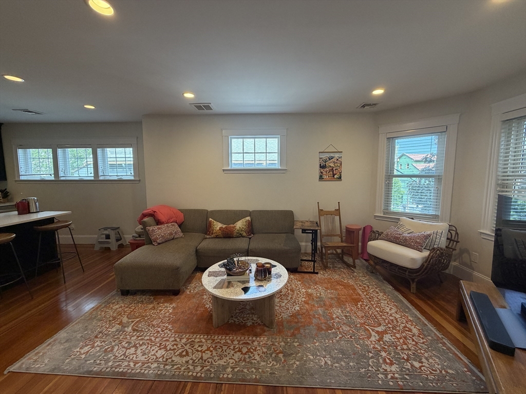 32-34 Chestnut St. # 32