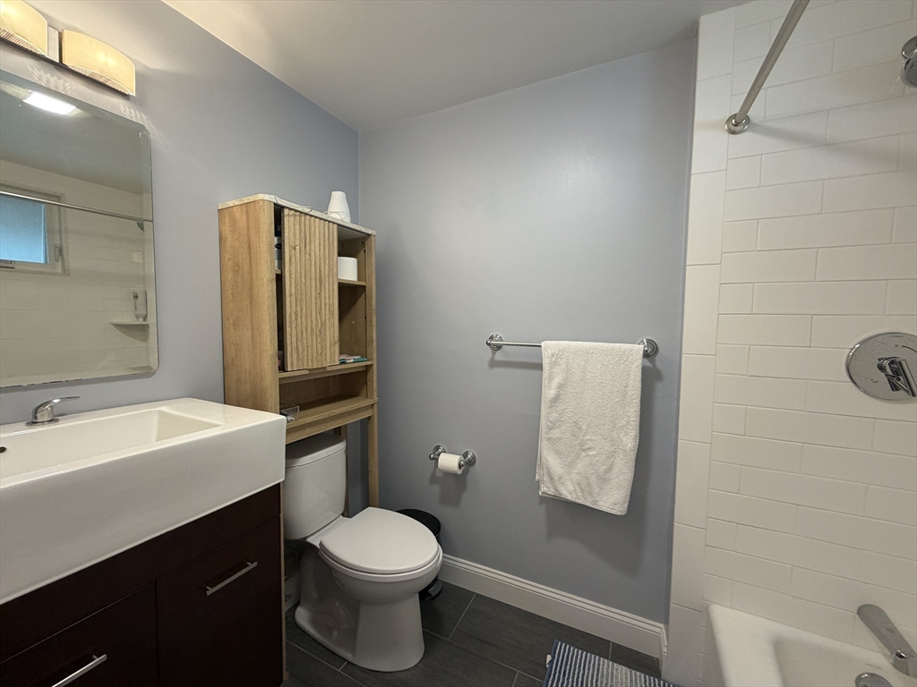 32-34 Chestnut St. # 32