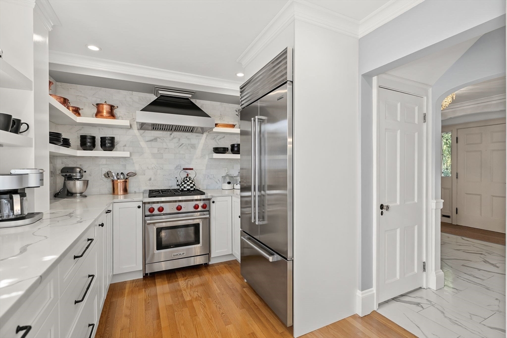 3 Essex Rd