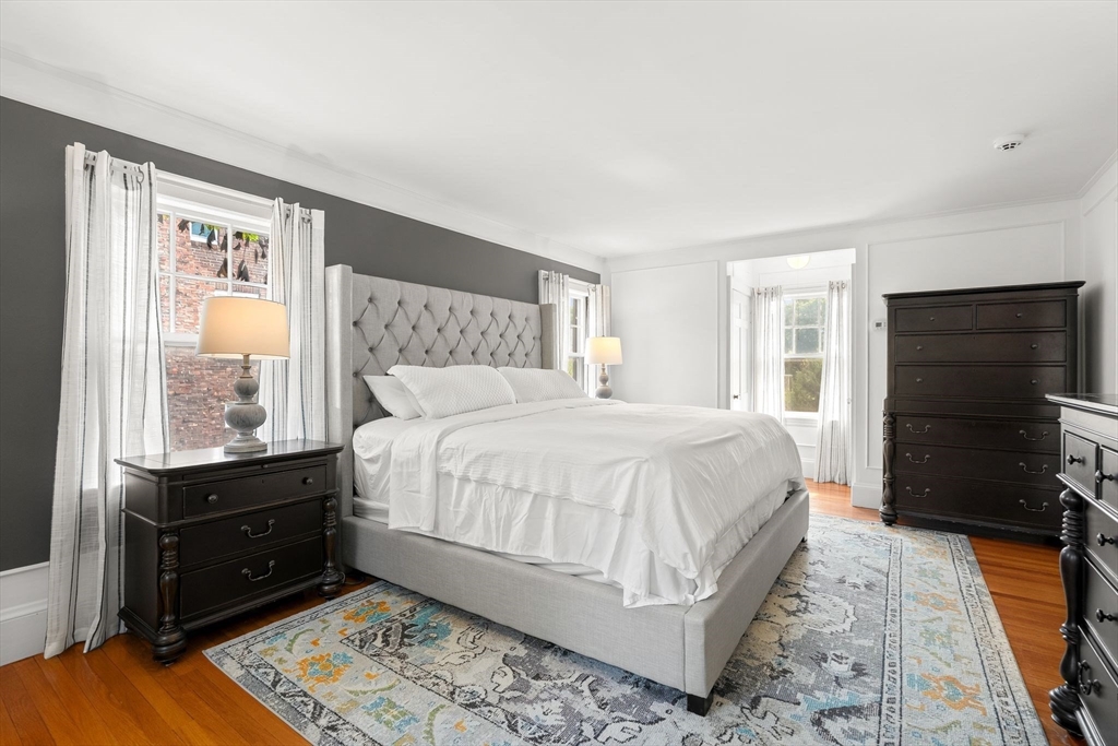 3 Essex Rd