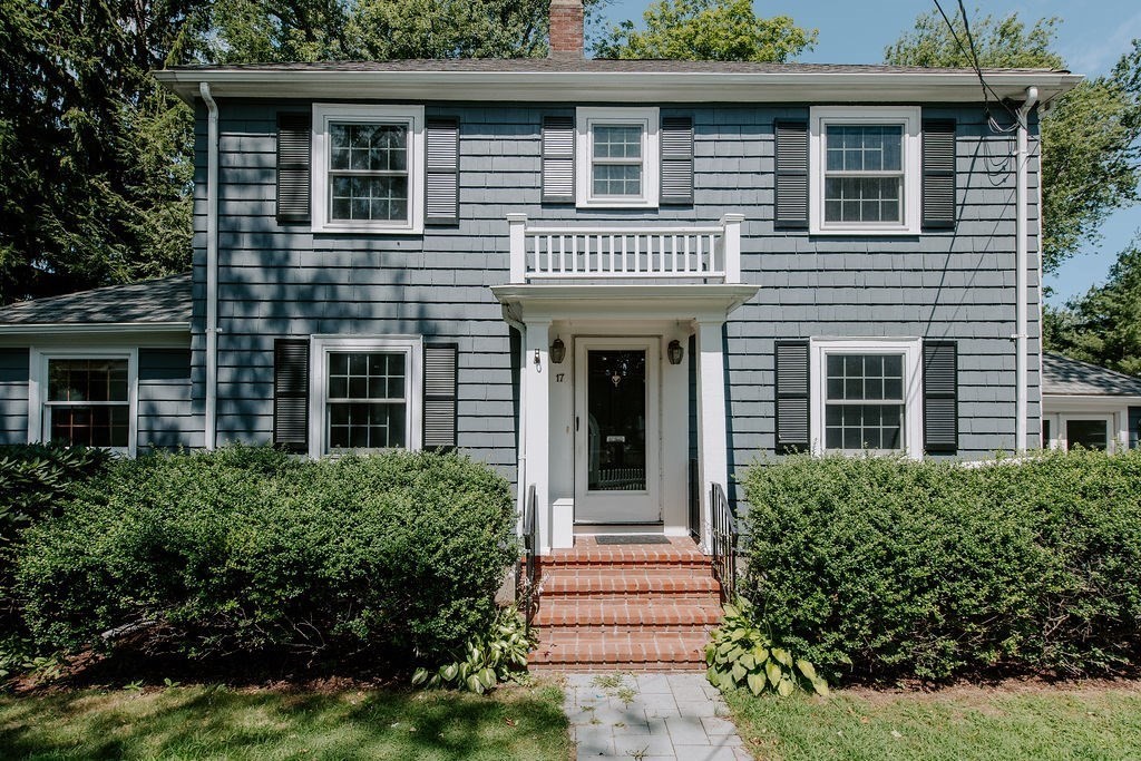 17 Eliot Road
