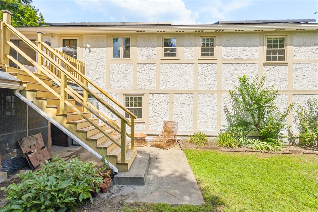 4 Rodgers Rd