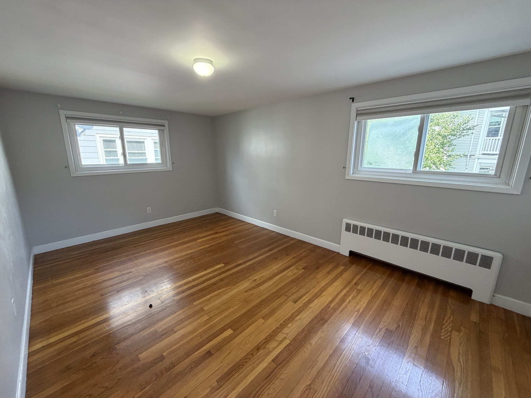 52 Carver Rd E # 1