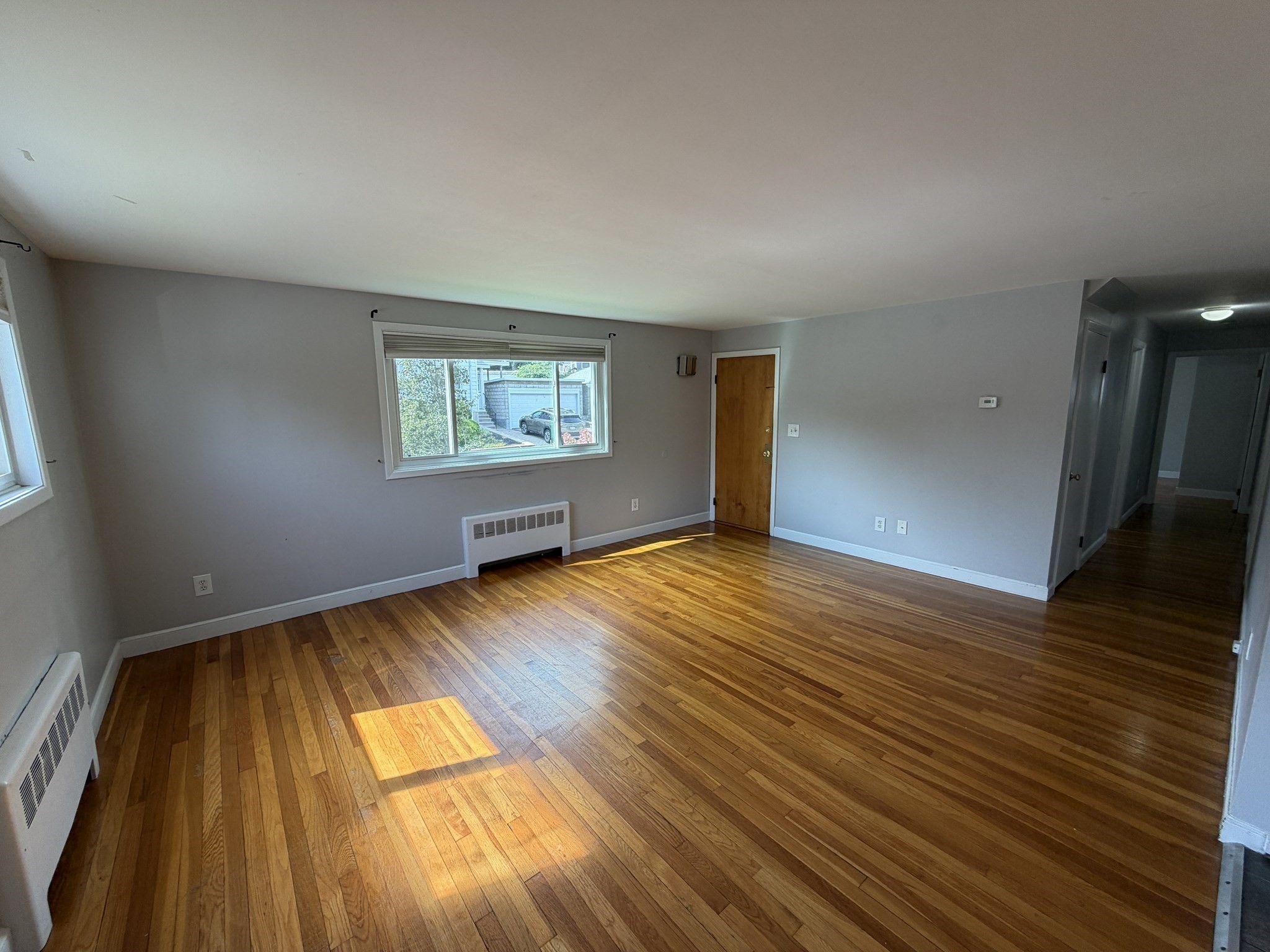 52 Carver Rd E # 1