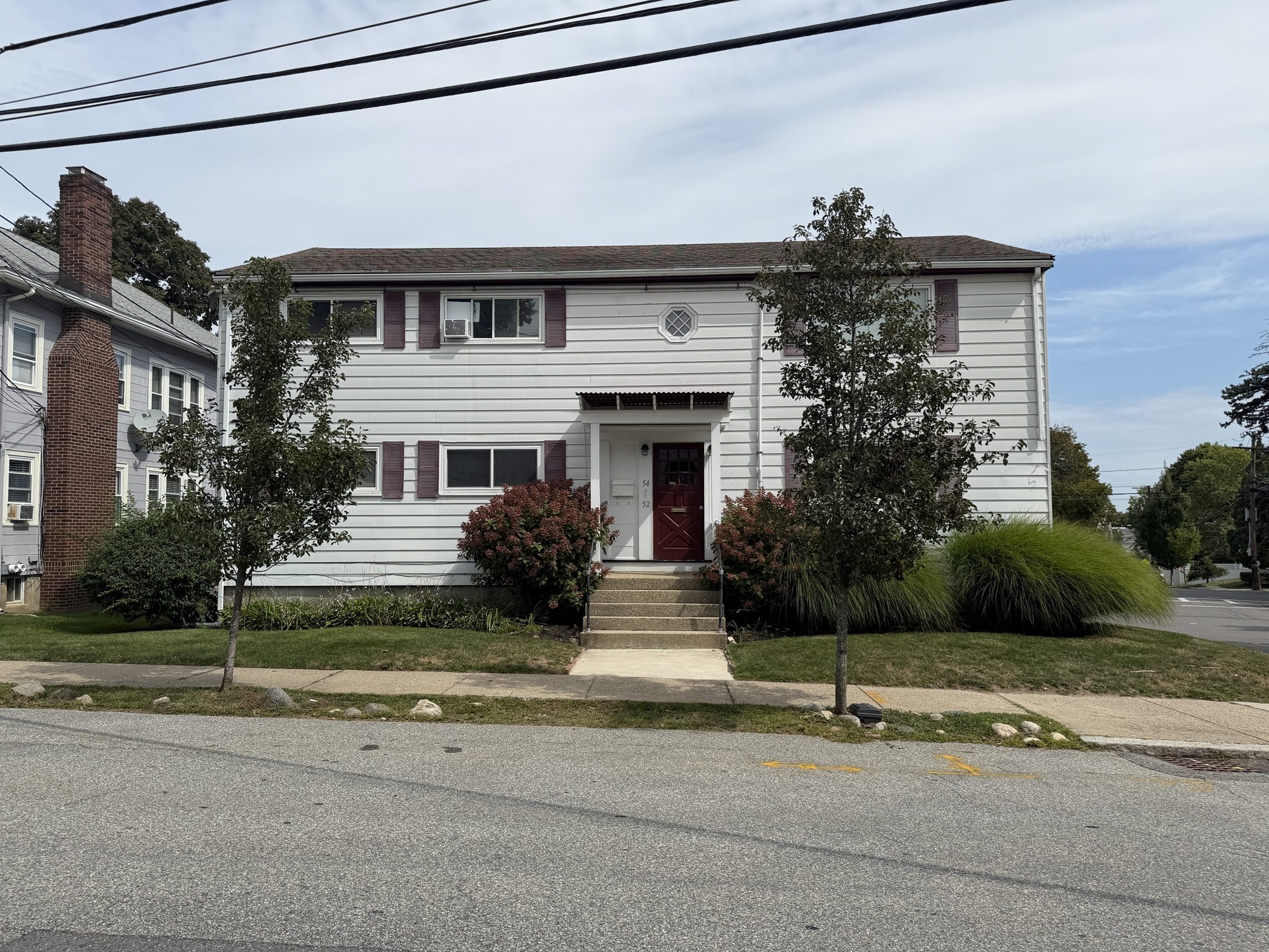 52 Carver Rd E # 1