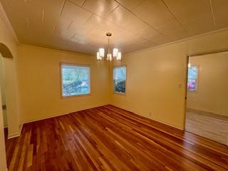 705 Garden DR