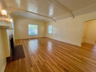 705 Garden DR