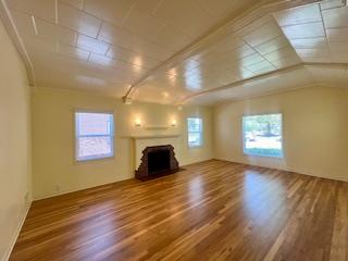 705 Garden DR