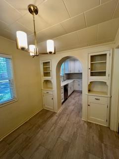 705 Garden DR