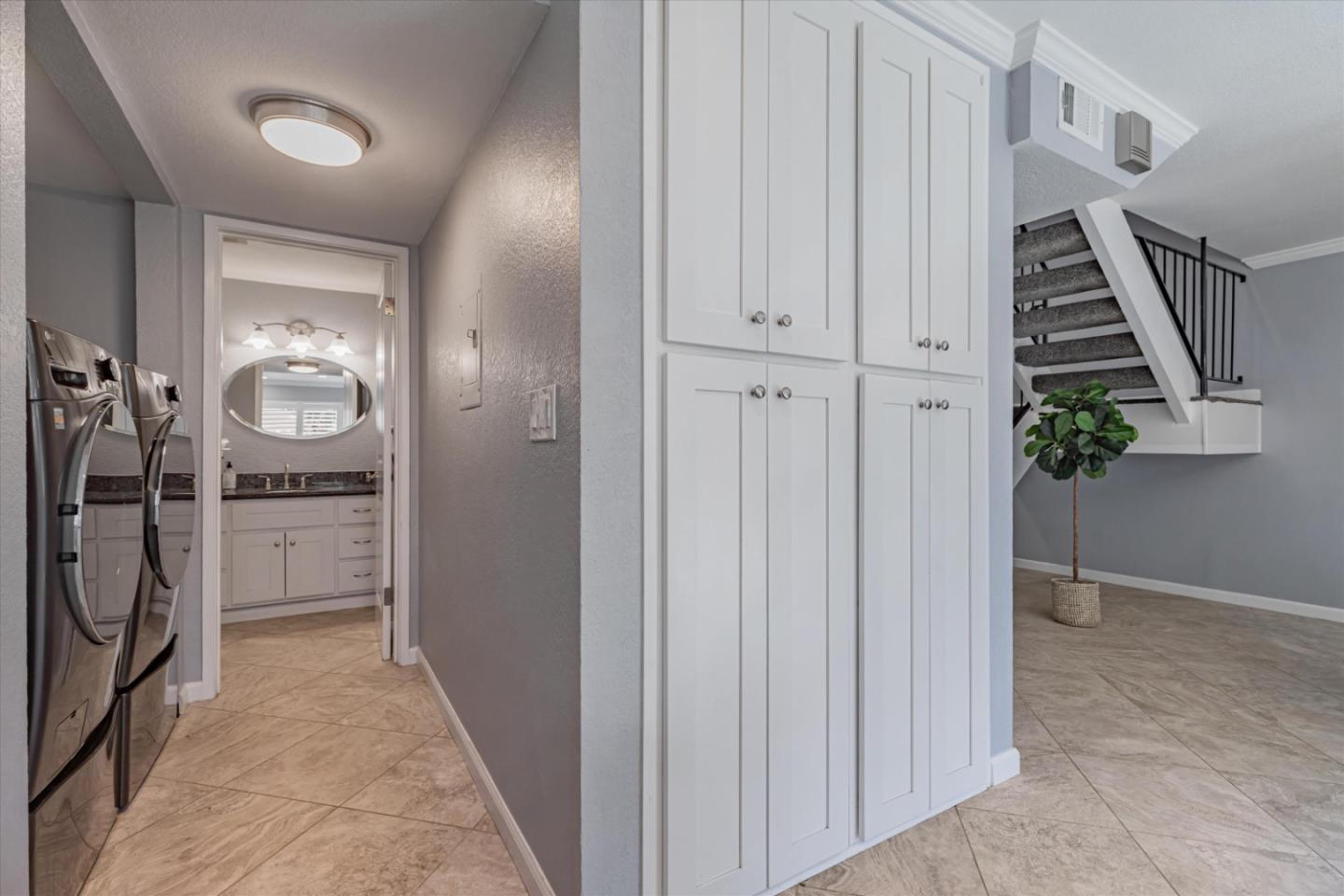 7082 Indian Wells CT