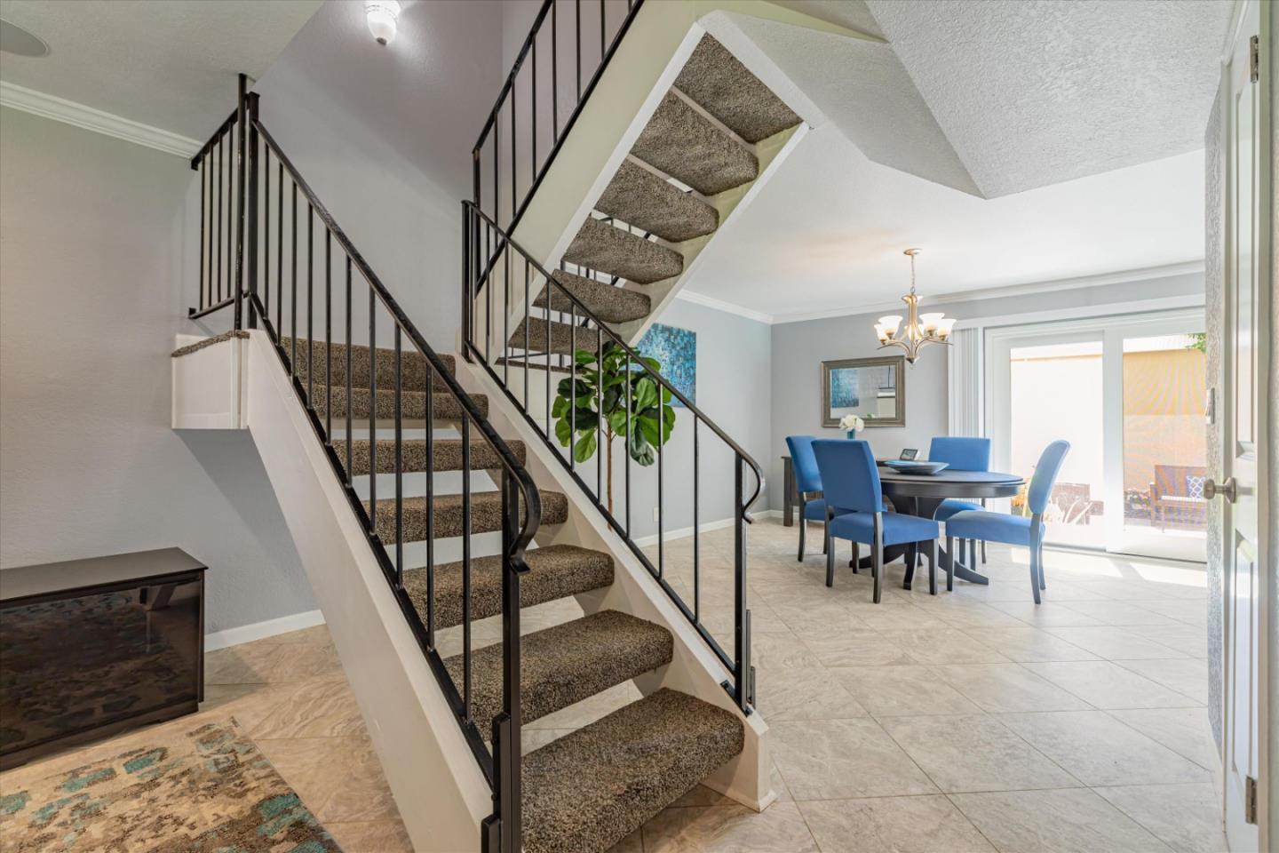 7082 Indian Wells CT