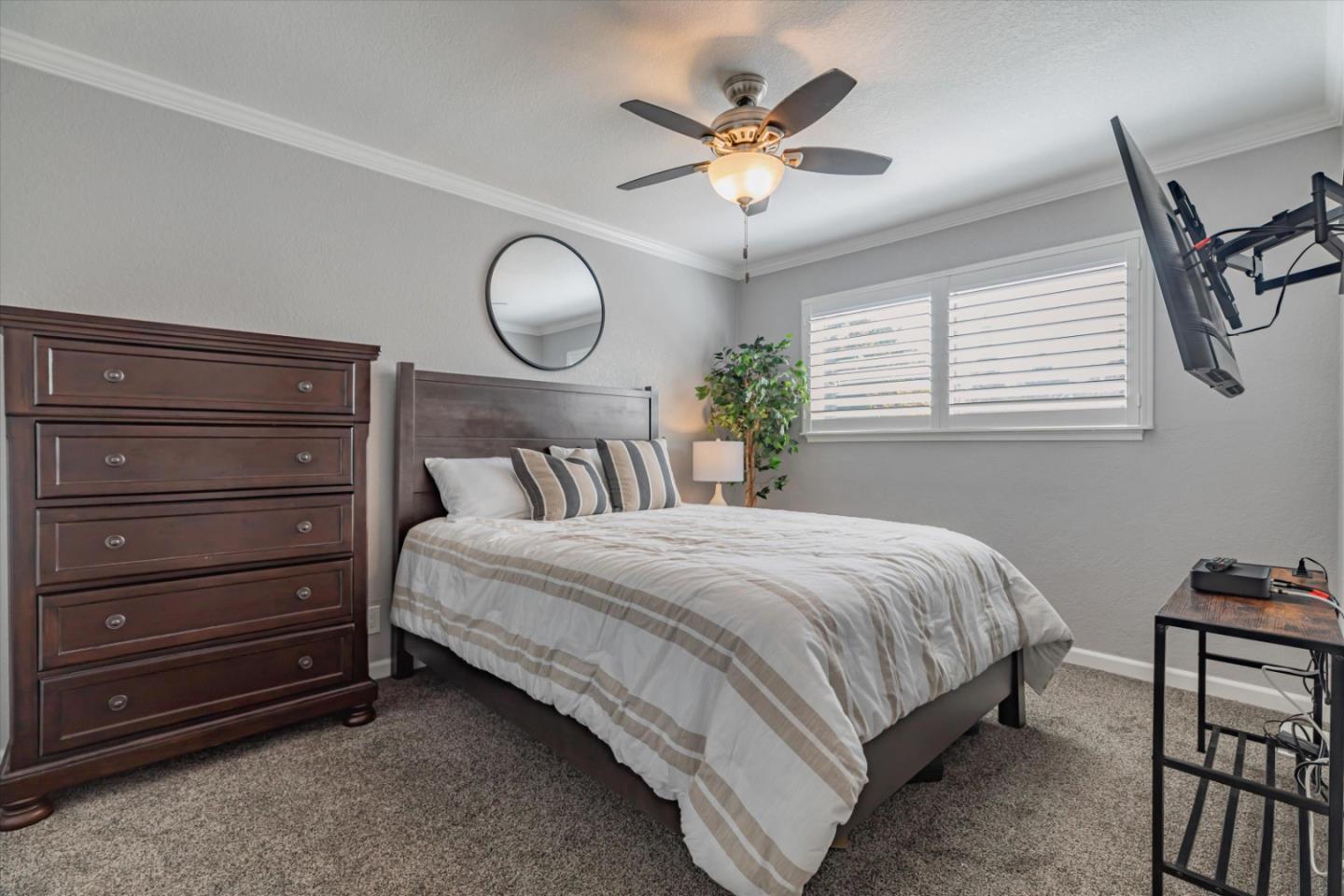 7082 Indian Wells CT