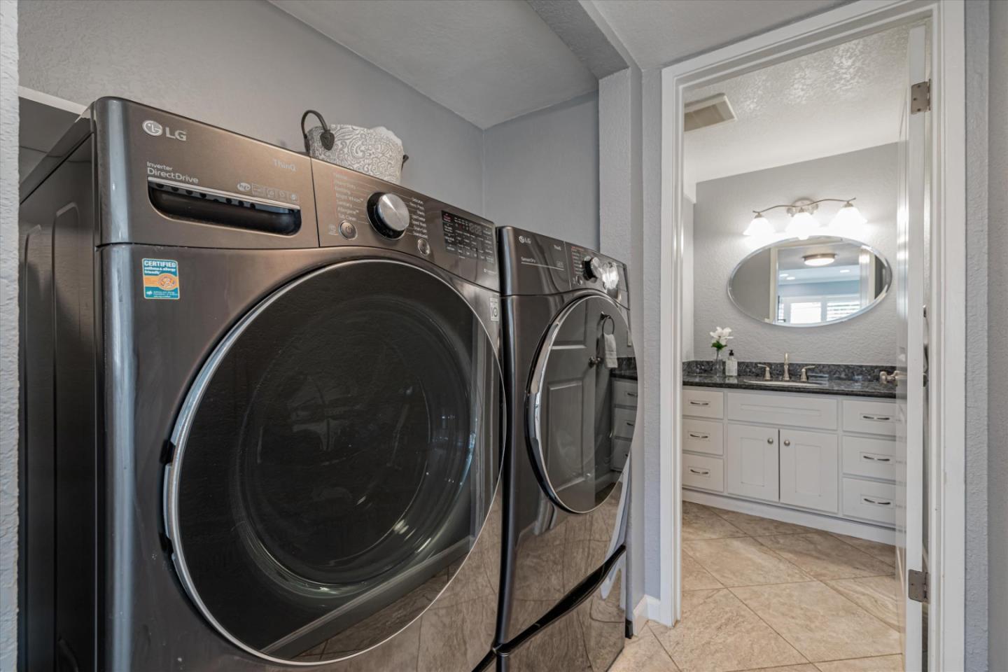 7082 Indian Wells CT