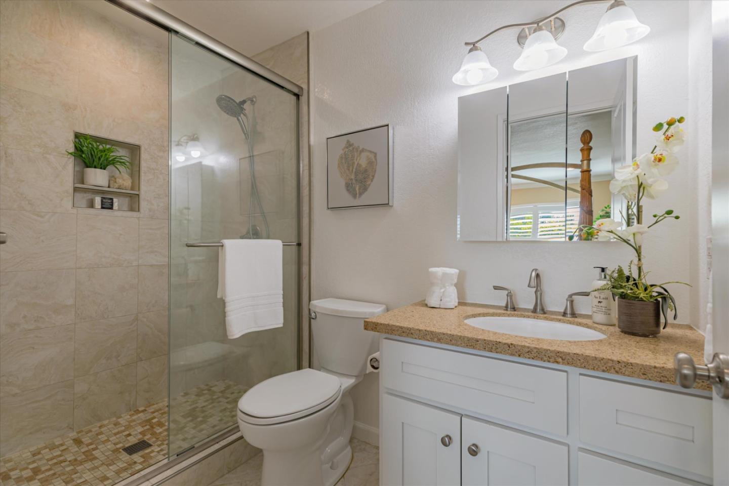 7082 Indian Wells CT