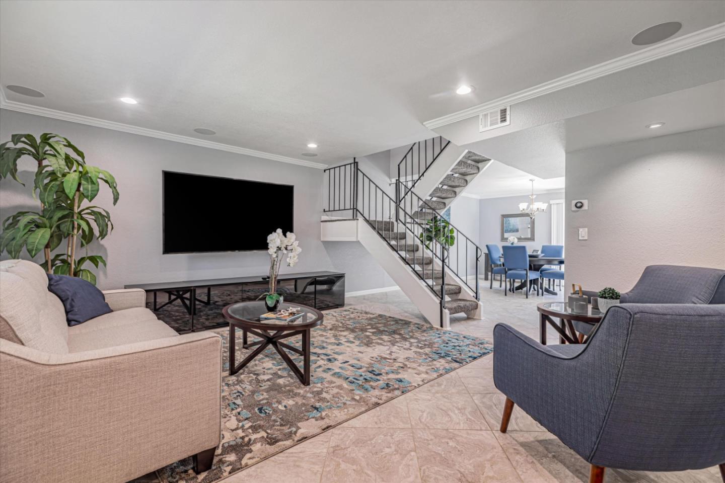 7082 Indian Wells CT