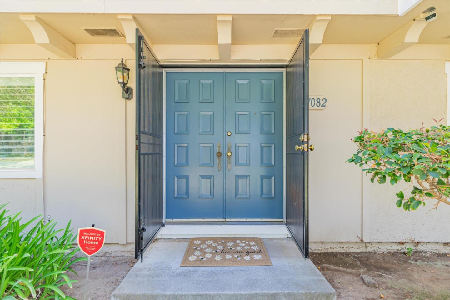 7082 Indian Wells CT