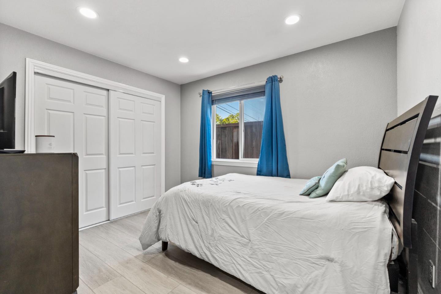178 Blossom Hill RD