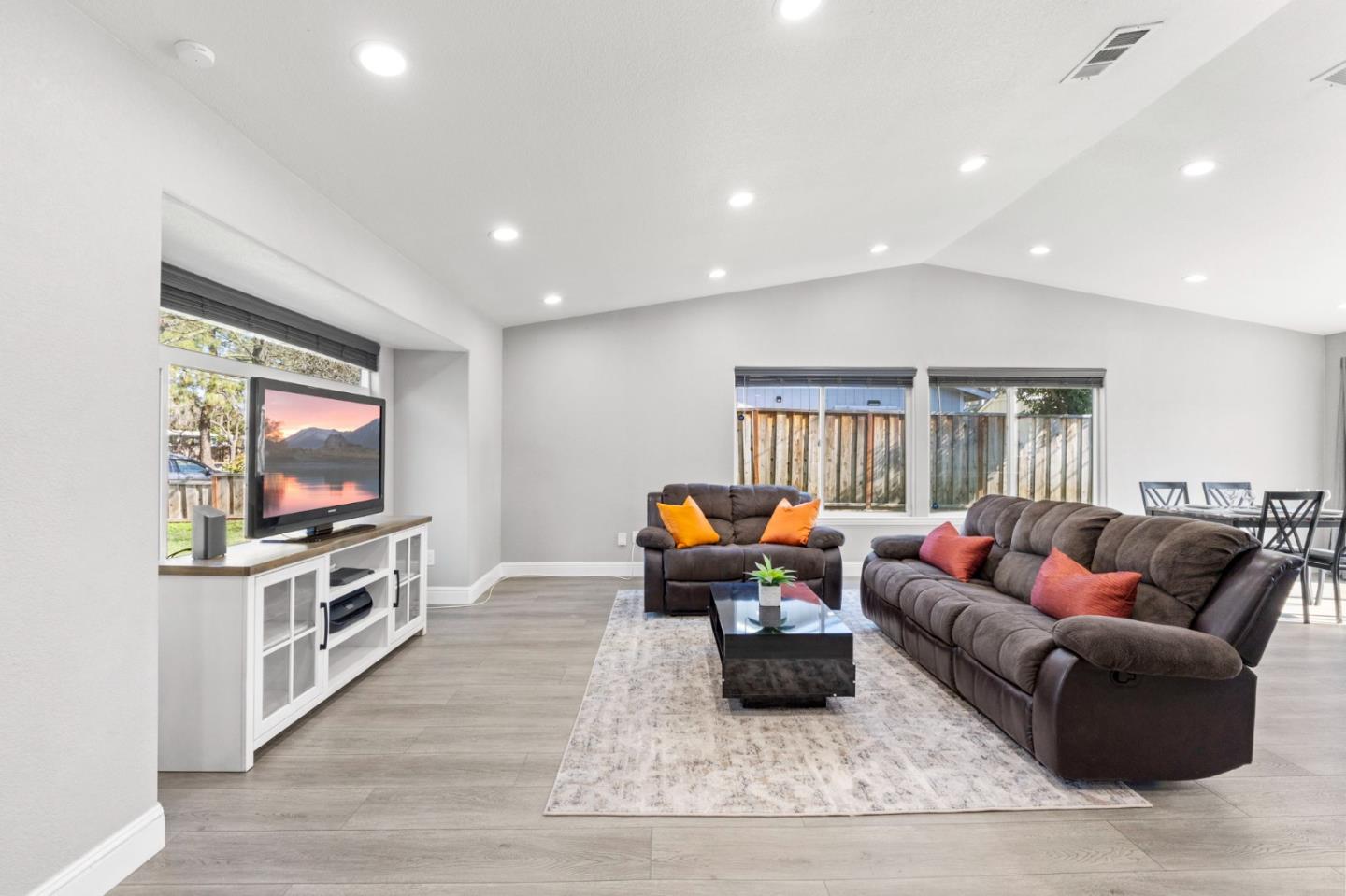 178 Blossom Hill RD