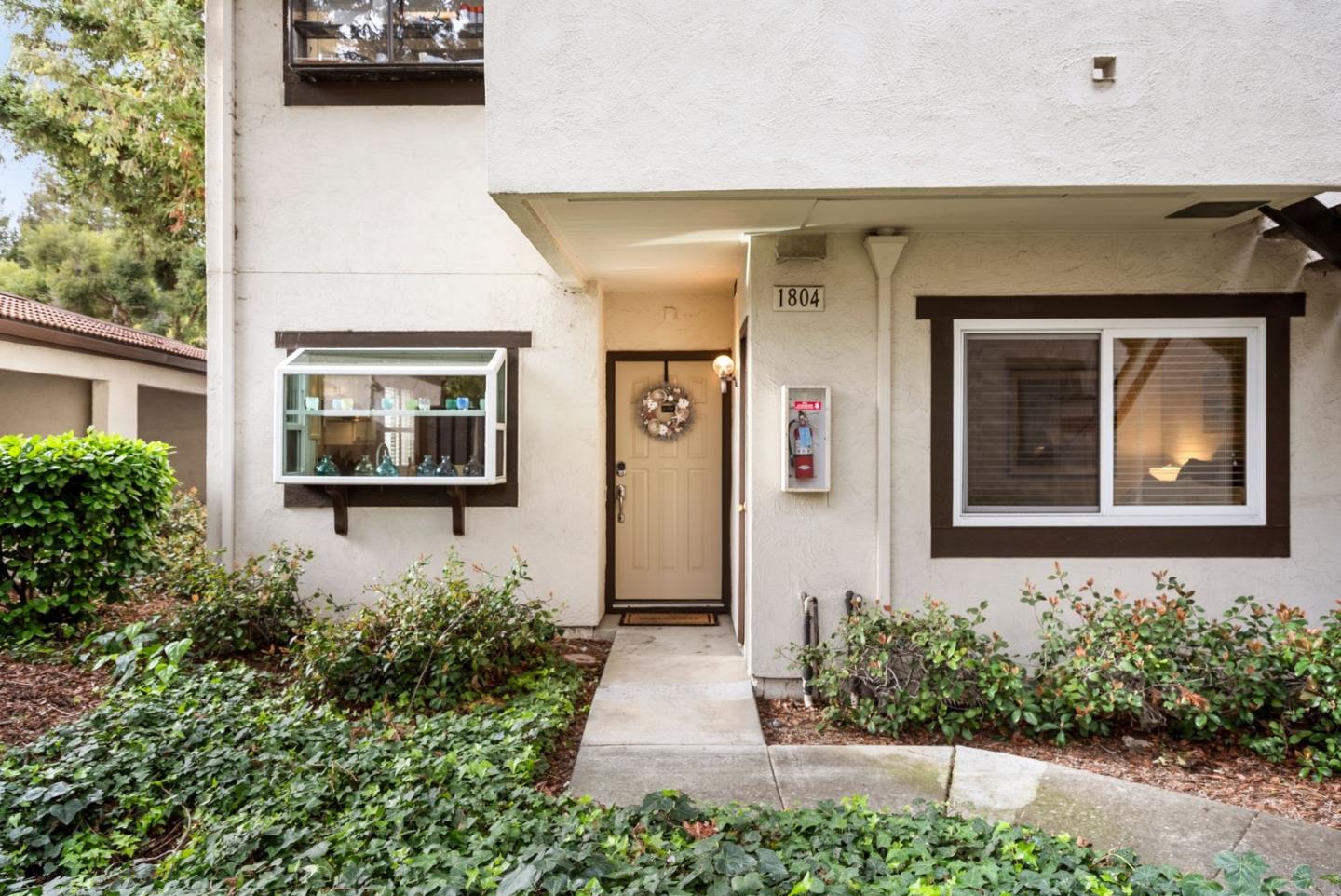 1400 Bowe AVE 1804