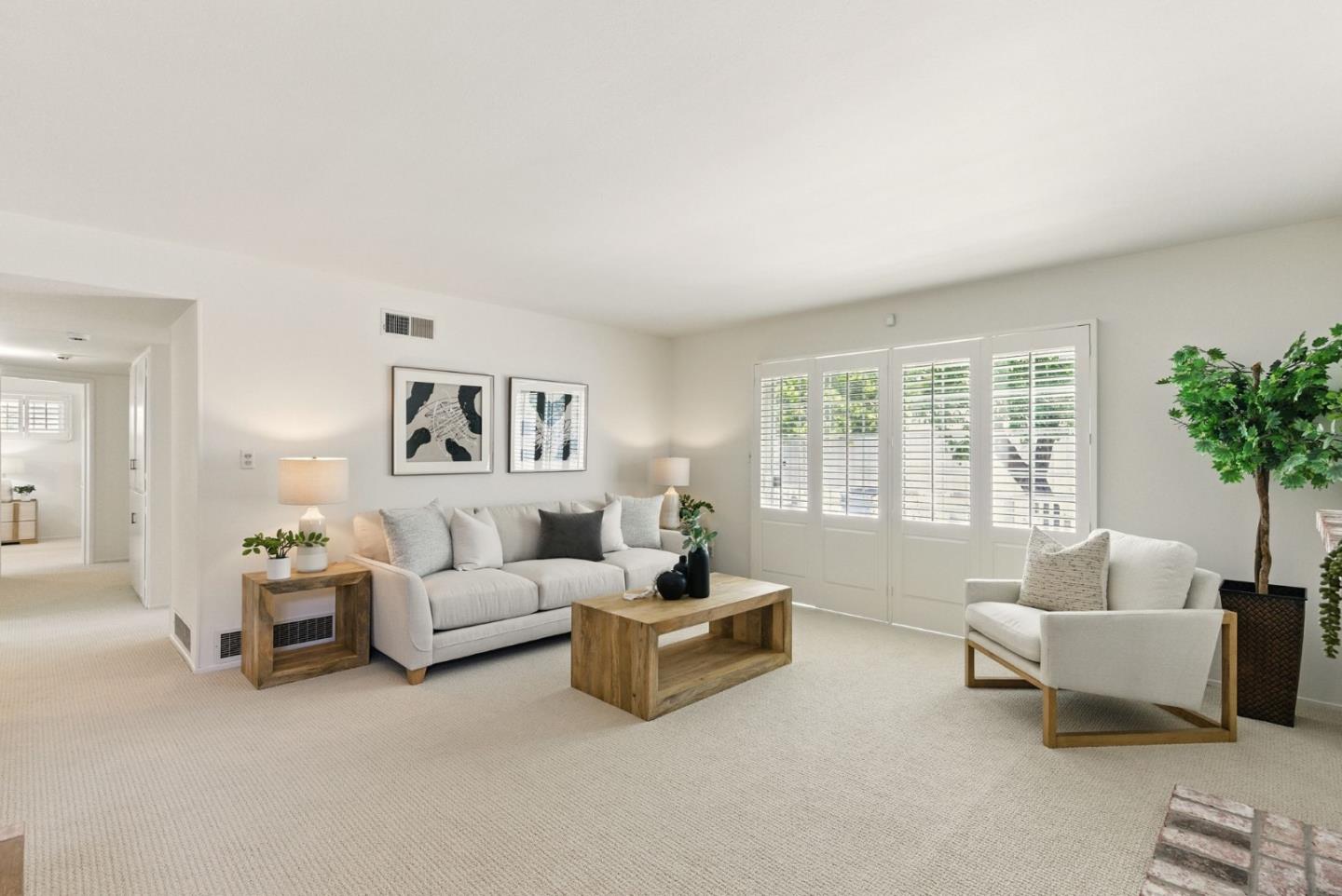 936 Greenwich AVE