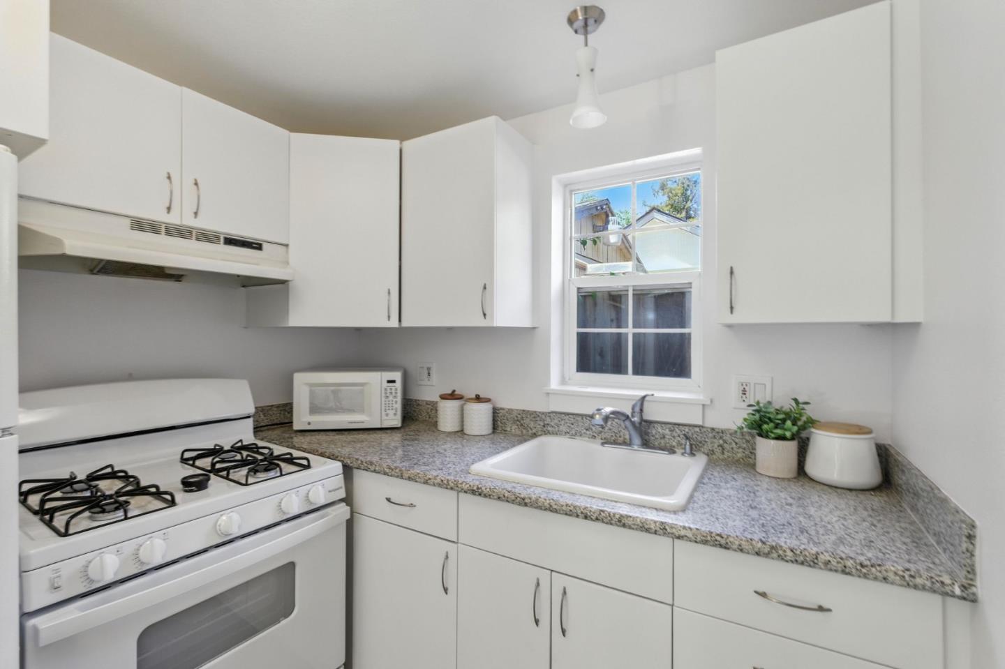 218 North 12th Street