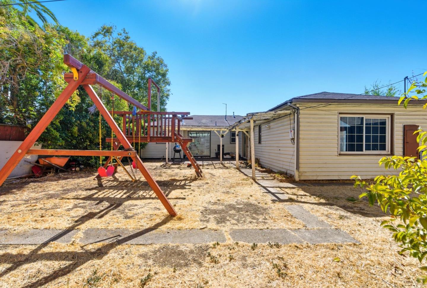 3957 Branson Drive