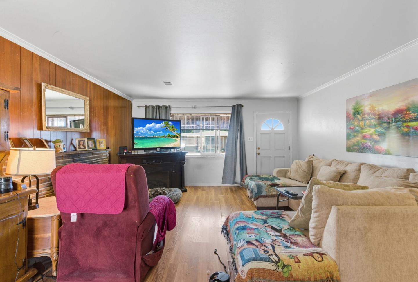 3957 Branson Drive