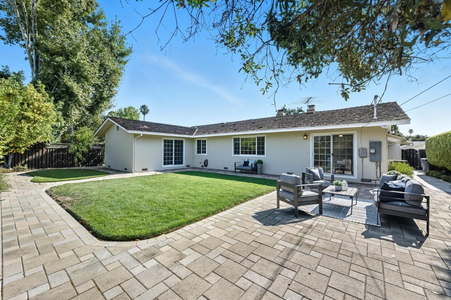 1547 Klamath Drive