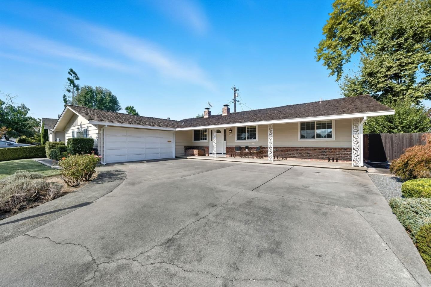 1547 Klamath Drive