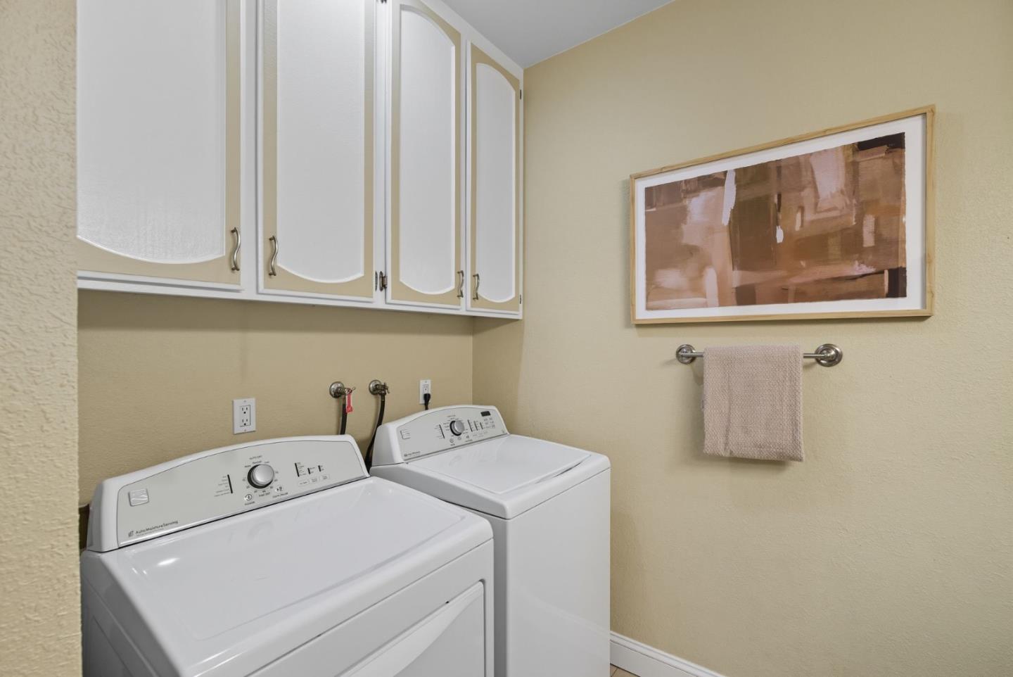 1299 Foxwood Drive
