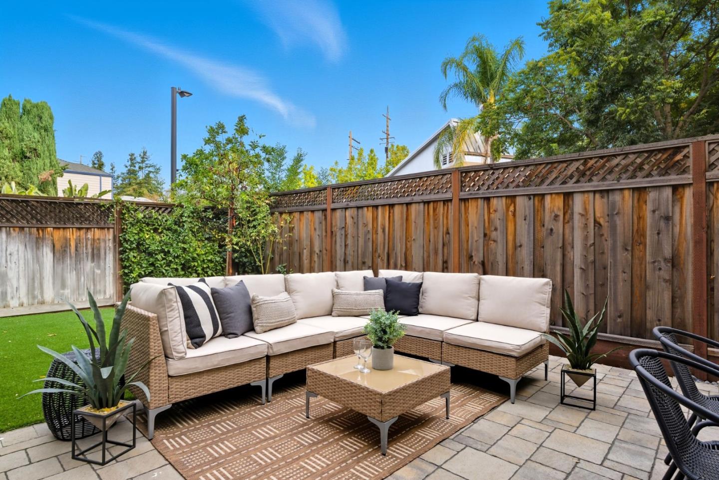 1299 Foxwood Drive