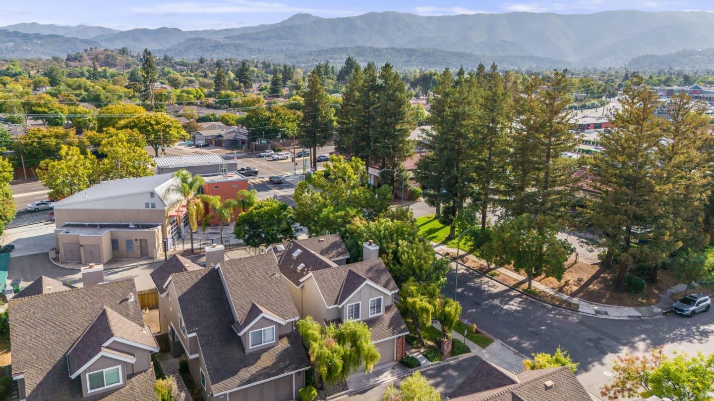 1299 Foxwood Drive