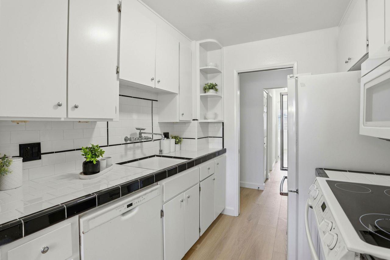 765 San Antonio Road 48