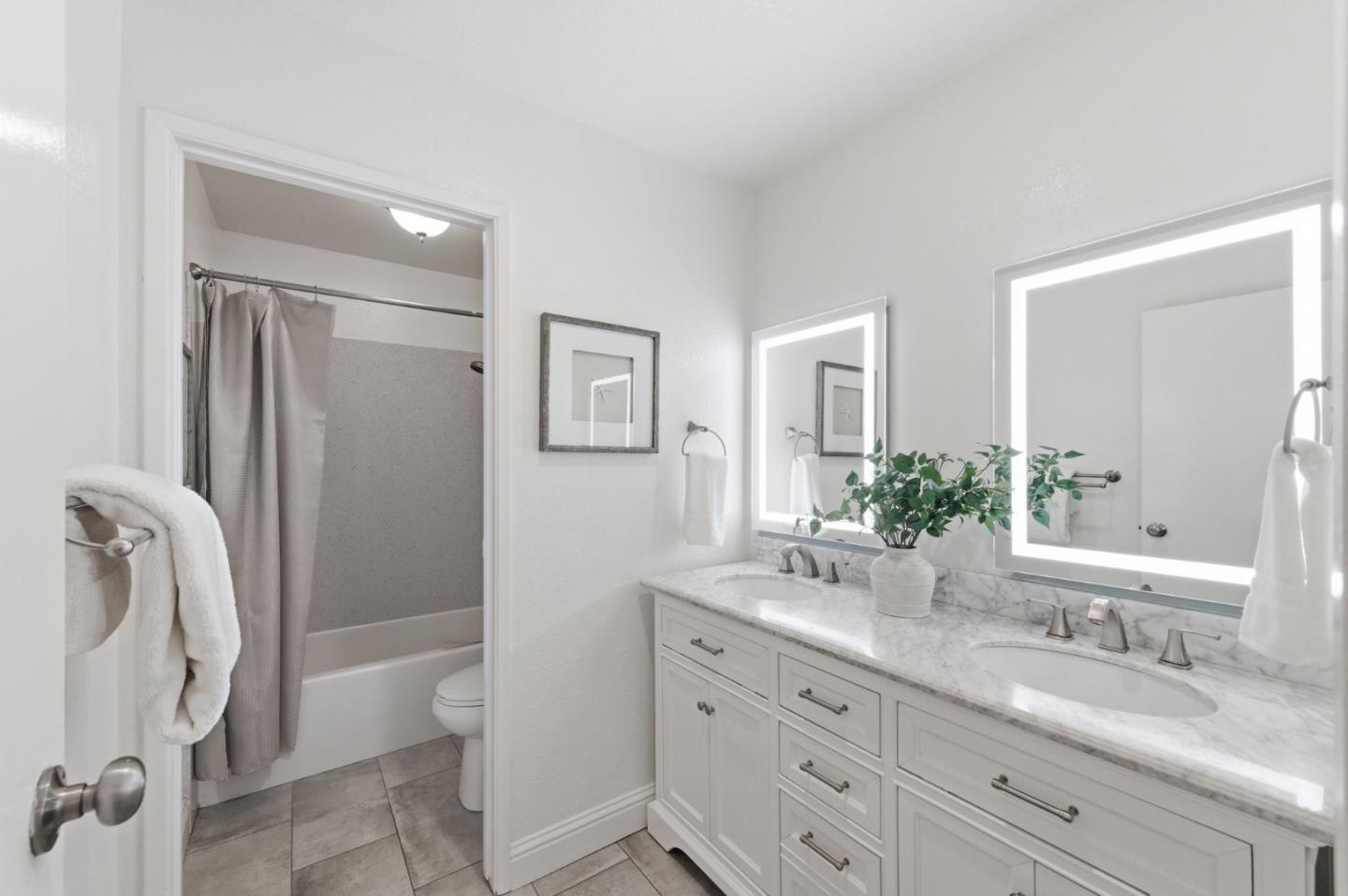 6023 Joaquin Murieta Avenue A