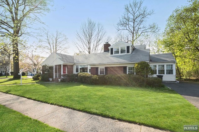 4 Belmont Road