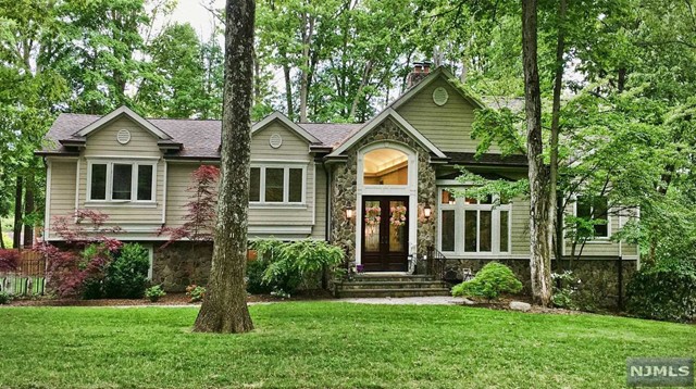 11 Elbrook Drive