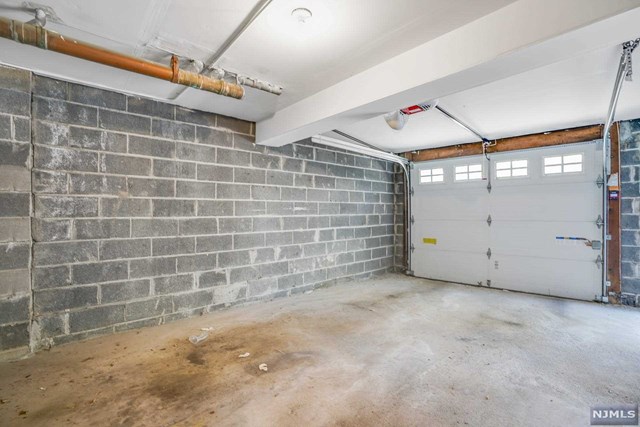 356 East Avenue 3