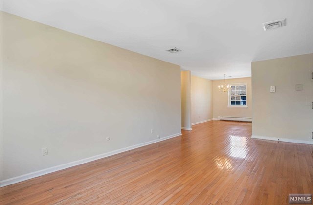 356 East Avenue 3