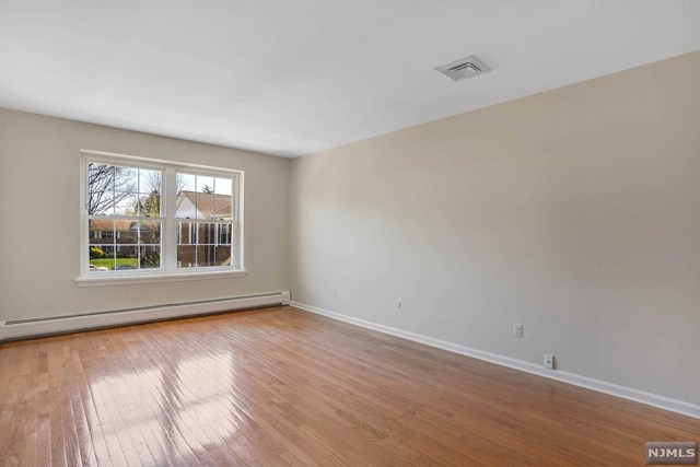 356 East Avenue 3