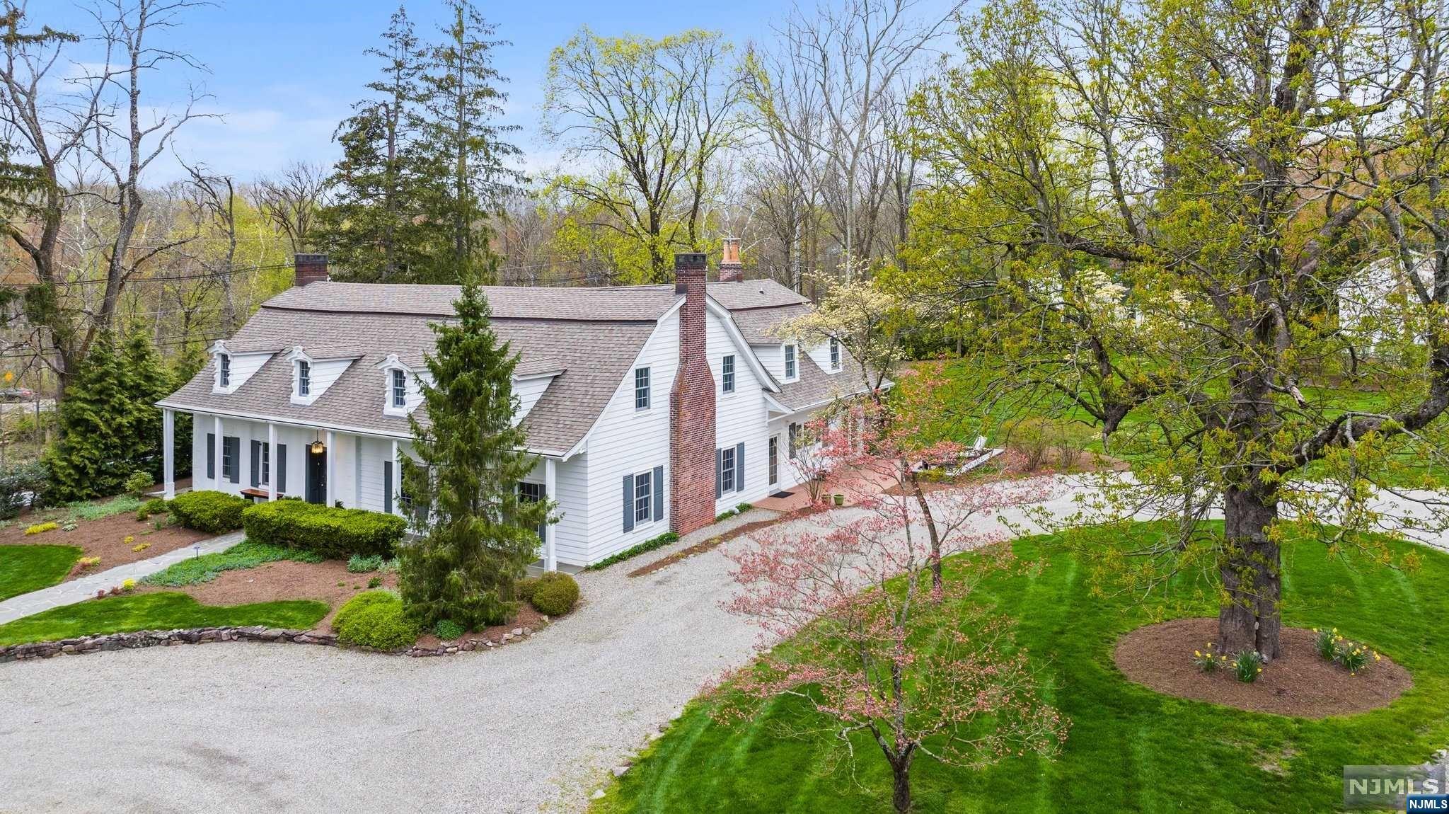 933 East Saddle River Road