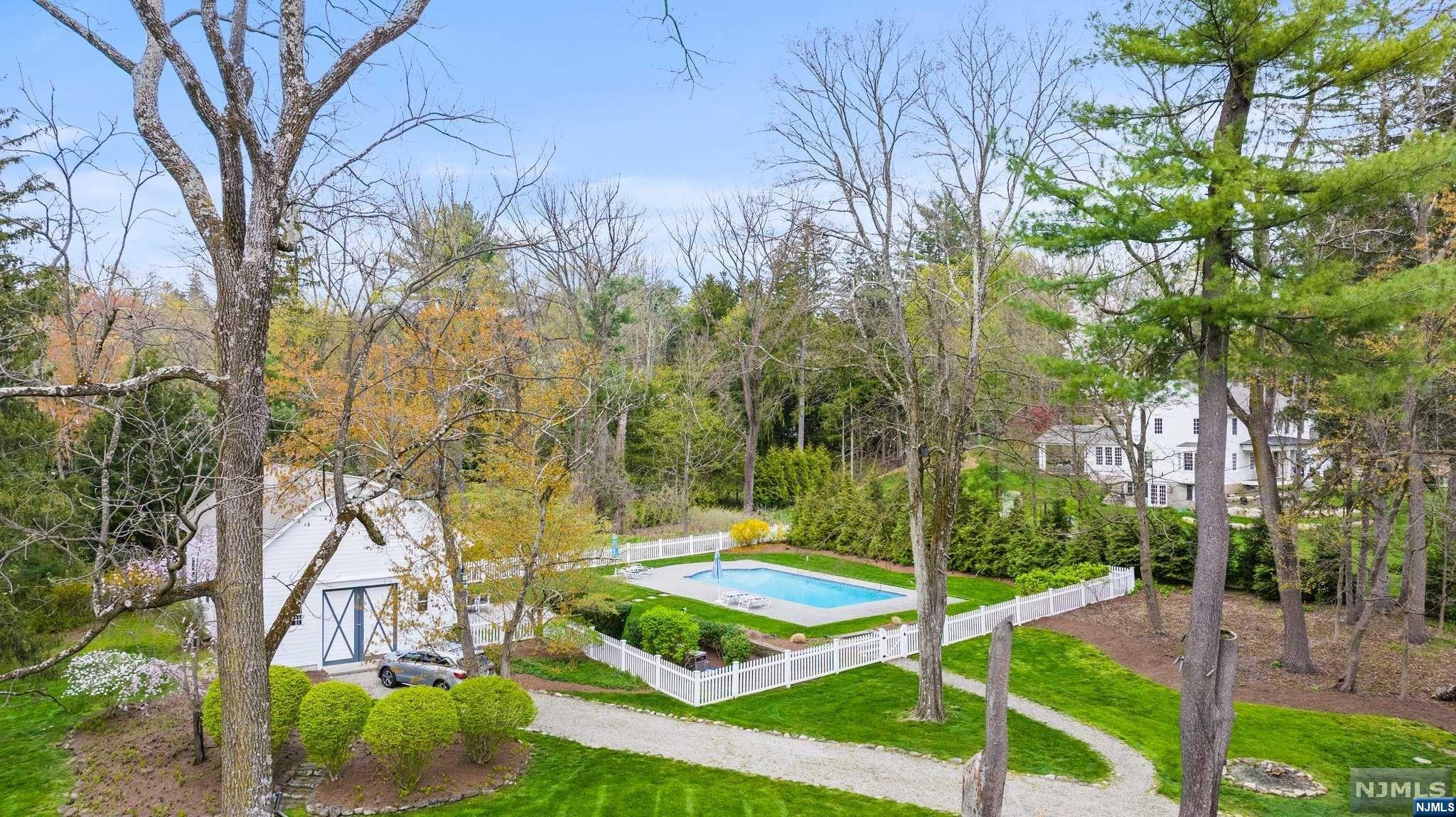 933 East Saddle River Road