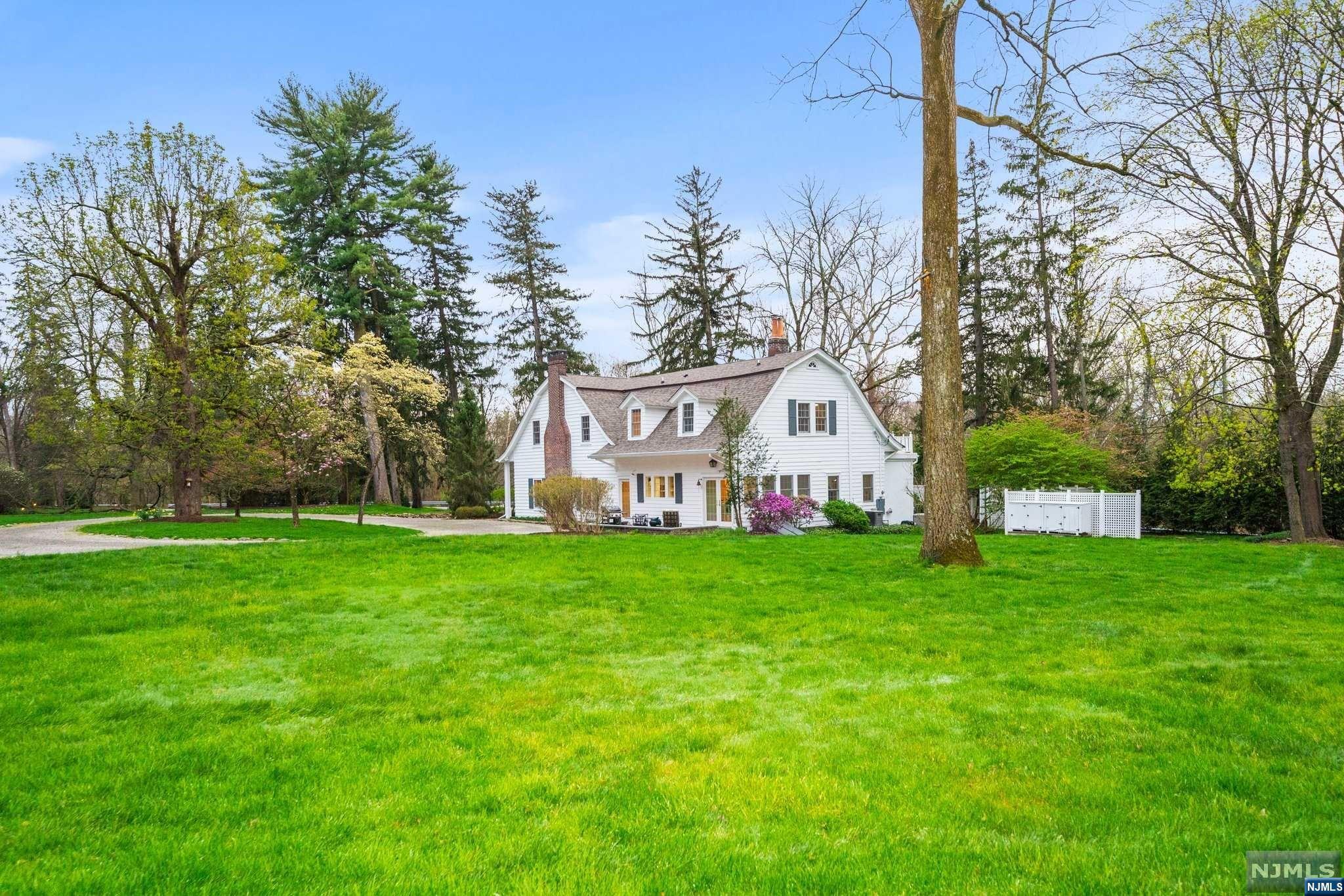 933 East Saddle River Road