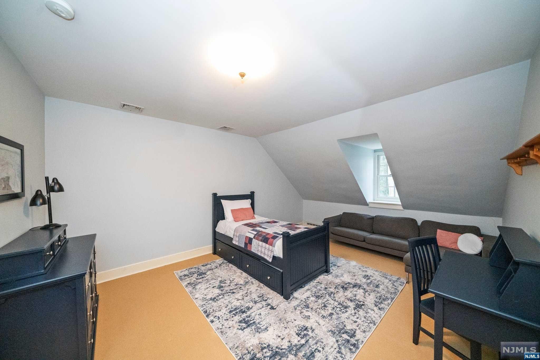 933 East Saddle River Road
