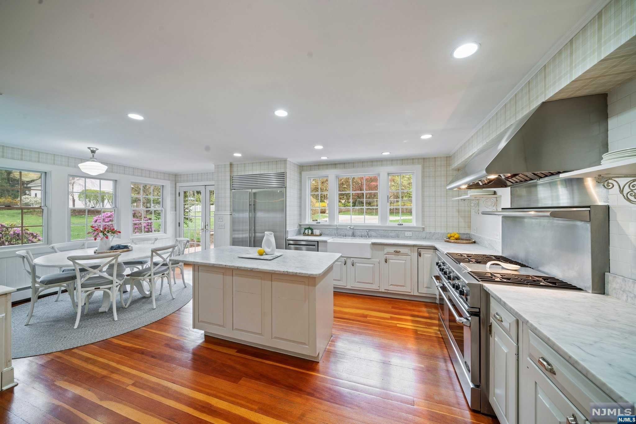 933 East Saddle River Road