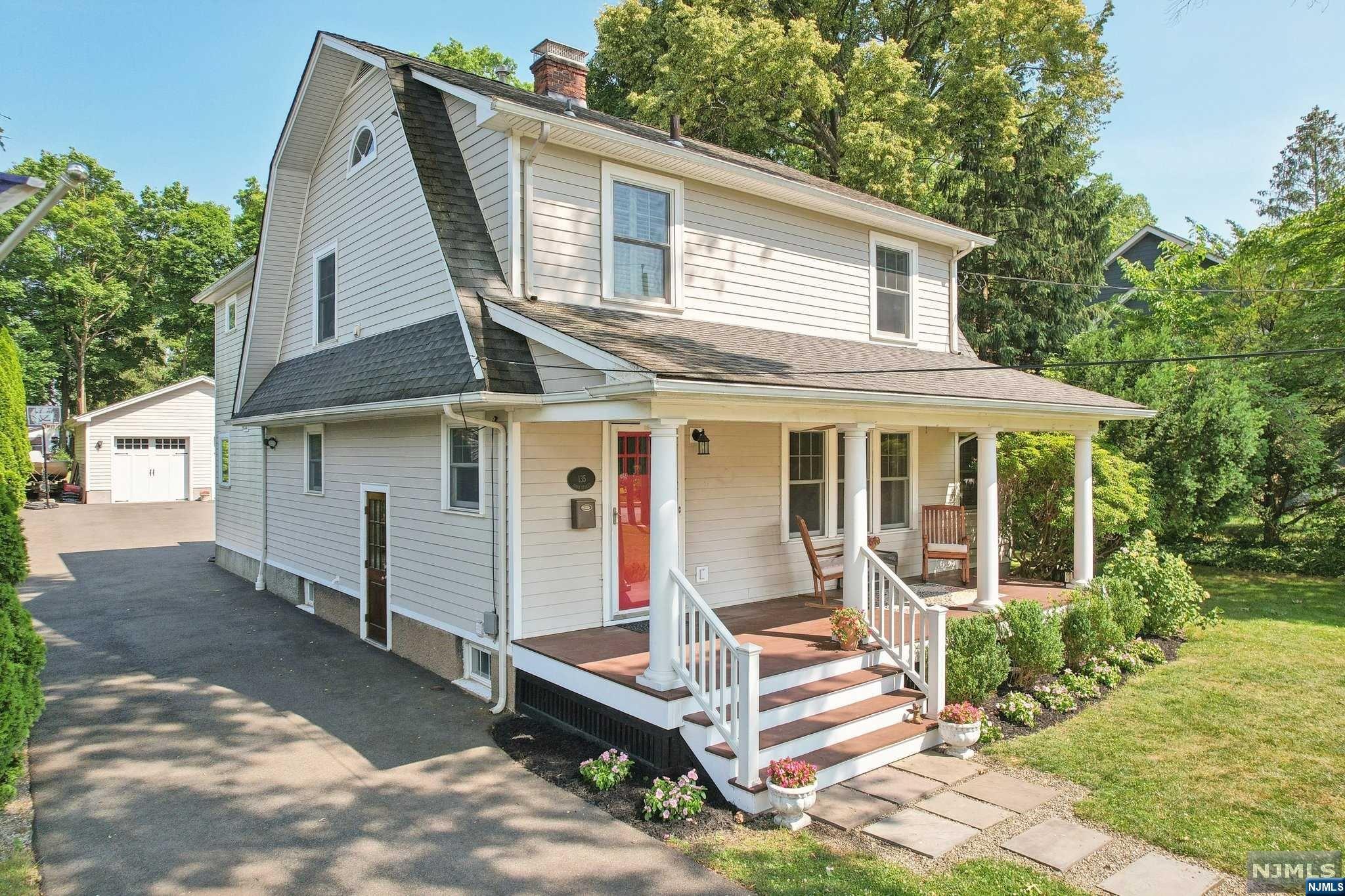 135 John Street
